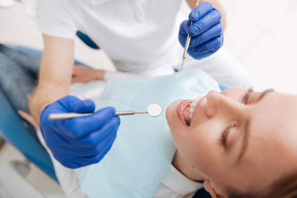 Best Root Canal Treatment  in Jourdanton, TX